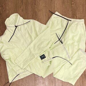 Top & pants Set Gym Shark CTY light Green crop Nylon Windbreaker Jogger Small